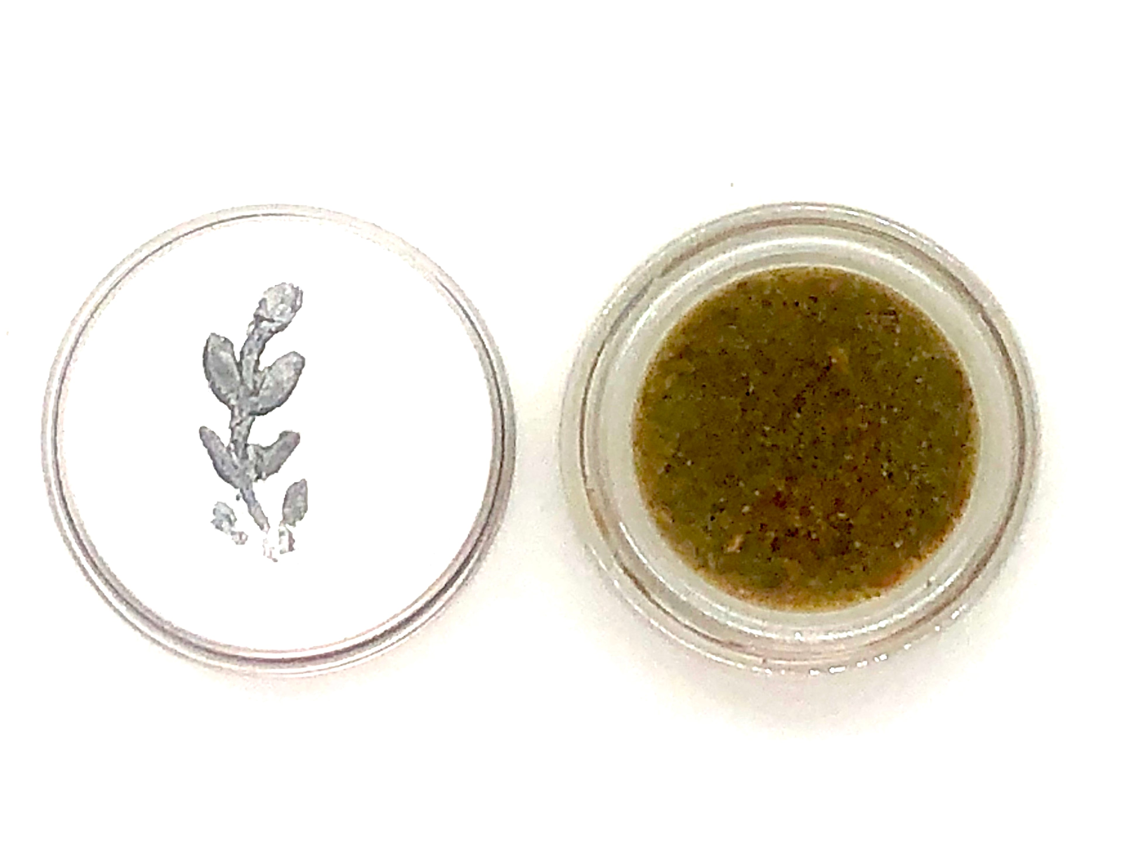 RASPBERRY SEED + MINT EXFOLIATING SCRUB